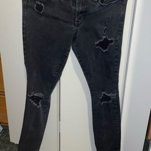 Old Navy women’s petite size 0 distressed skinny jeans